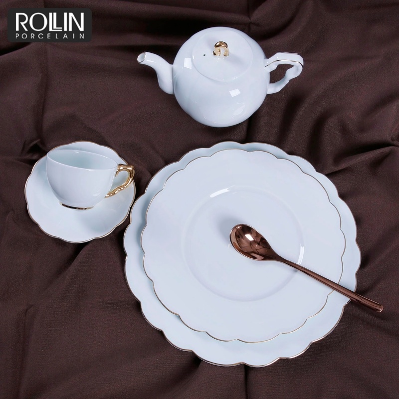 Fine Bone China with Gold Rim Design Plates for Hotel and Restaurant