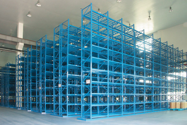 Ebilmetal Industrial Customized Storage Pallet Racking, Teardrop Storage Pallet Rack