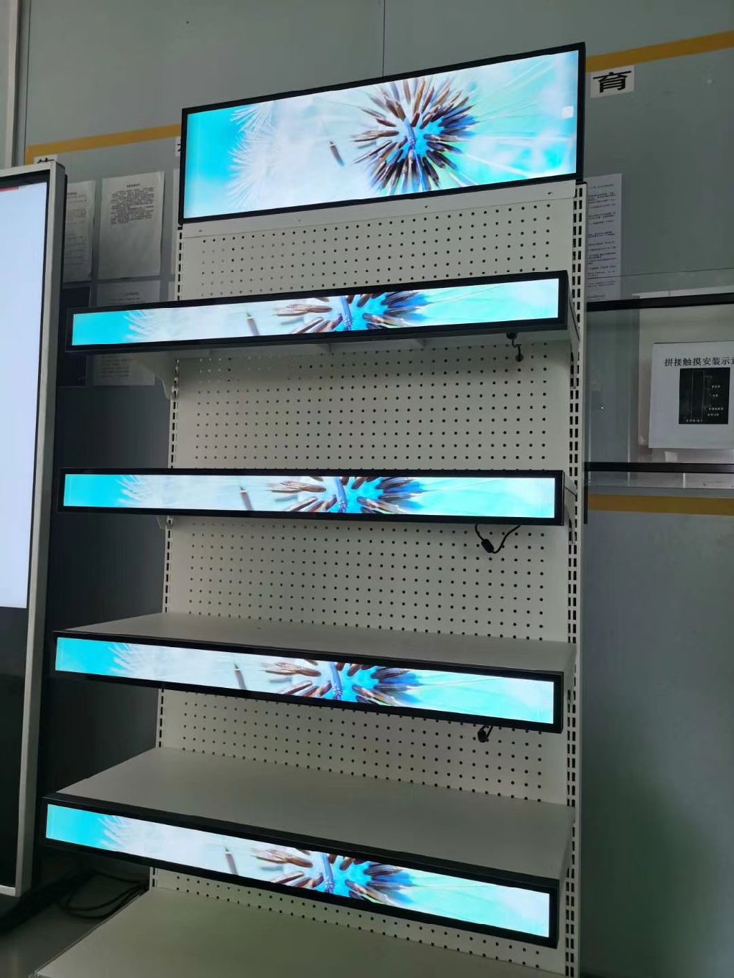 Hot Selling Supermarket Shelf WiFi Display Board Vertical LCD Advertising Monitor Stretched LCD Display Monitor