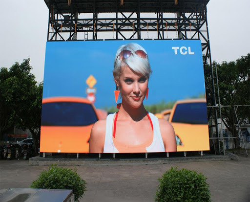 High Brightness SMD P8 512X512mm Outdoor LED Display (256X128mm) for Advertising Stage Rental Display