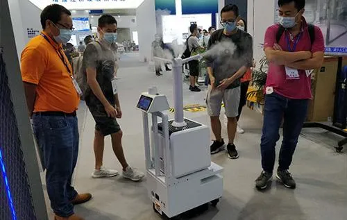Spray Disinfection Robot Reeman Hospital Fog Sterilization Robot Autopilot Timed Disinfection Spray Robot for Hospital/Buildings
