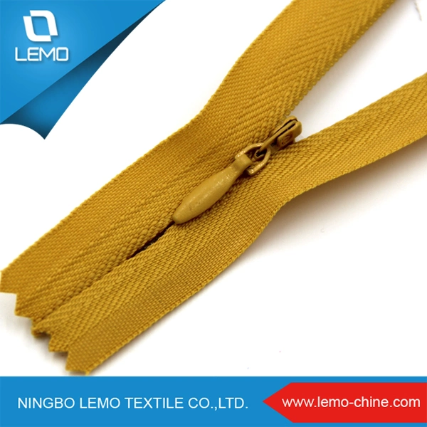 No. 3 Customized Tape Length Nylon Open End Invisible Zipper