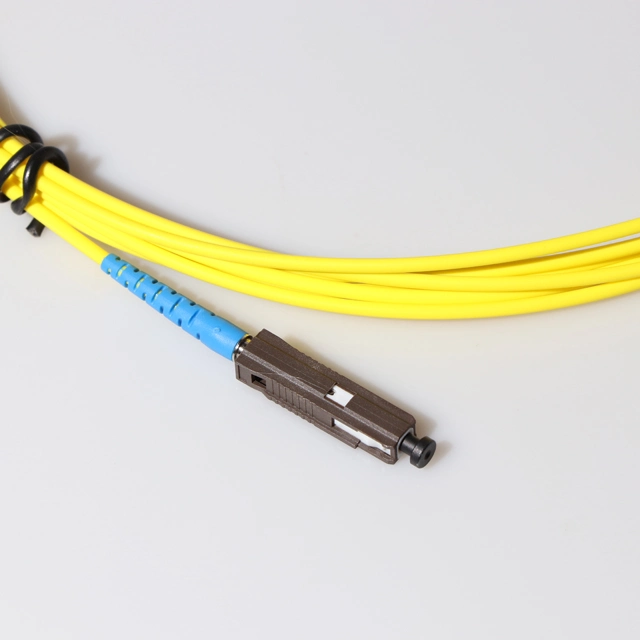 PVC LSZH Single Mode Fiber Fiber Patch Cord SC/PC-Mu/PC Optic Fiber Patch Cord