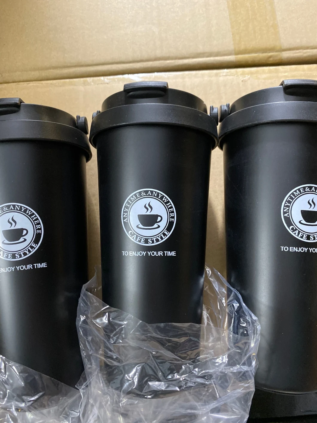 Stainless Steel Double Wall Driving Coffee Mug Eco-Friendly Water Bottle Vacuum Insulated Splash Proof Travel Thermos Cup 500ml 17oz Custom Logo