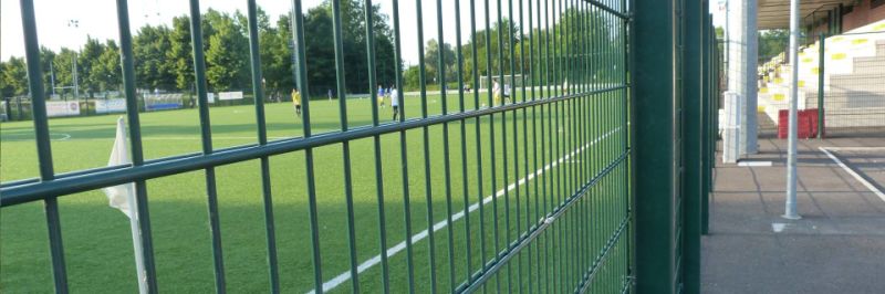 630&times; 2500mm Green PVC Coated Double Wire Fence