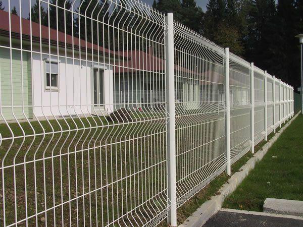 3D Galvanized and PVC Coated Welded Wire Mesh Fence