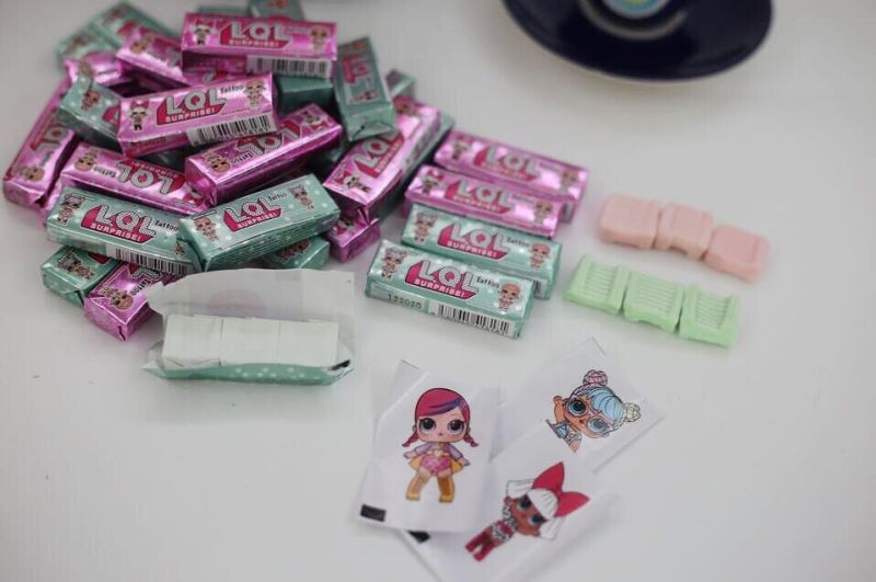 Lol Chewy Candy with Tattoo and Two Flavors
