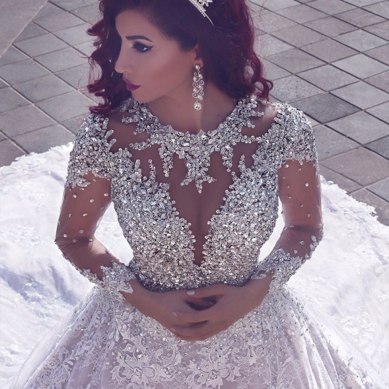 Long Sleeves Bridal Ball Gowns Crystals Muslim Beaded Wedding Dress M2889
