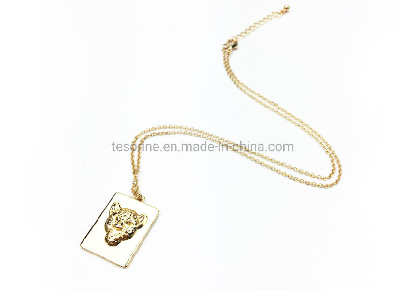 Simple Geometric Embossed Coin Leopard Metal Medal Pendant Necklace