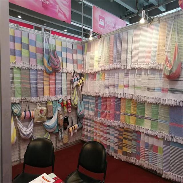 Hot Sale 100% Cotton Yarn Dyed Beach Towel
