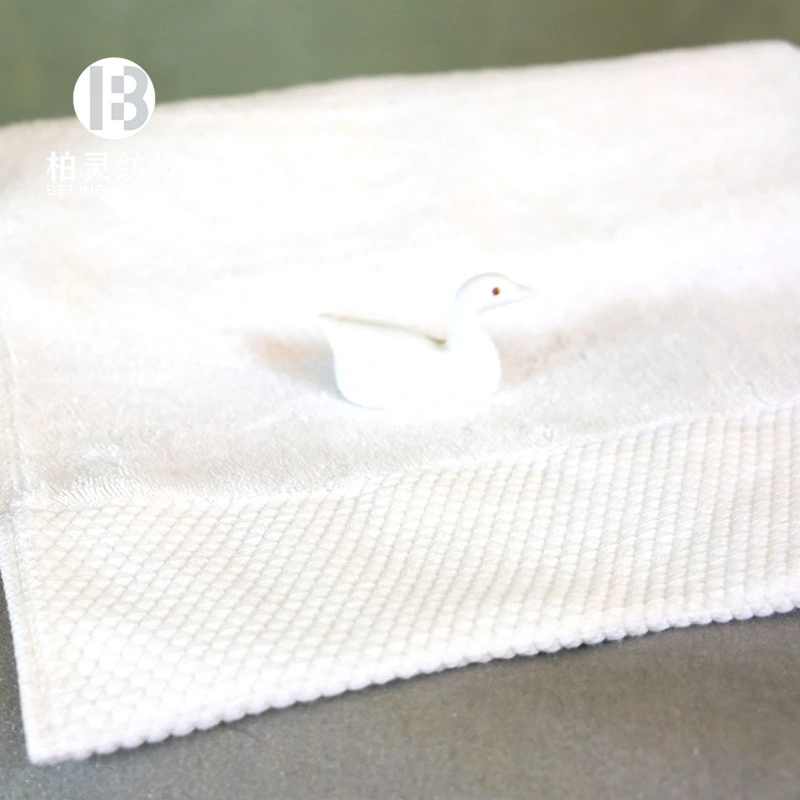 China Factory Wholesale 100% Cotton Bath Towels