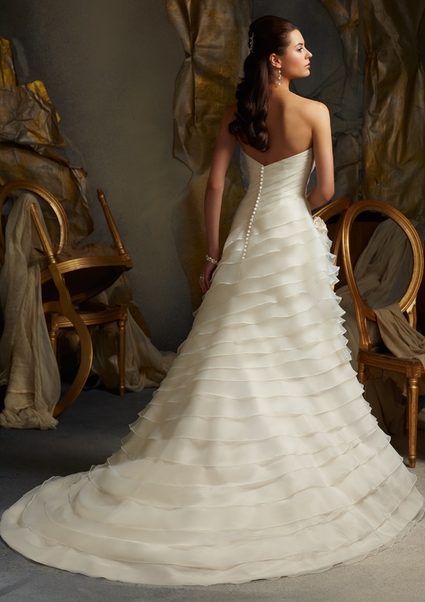 Princess Bridal Gown Ivory Organza Laryers Beach Wedding Dress