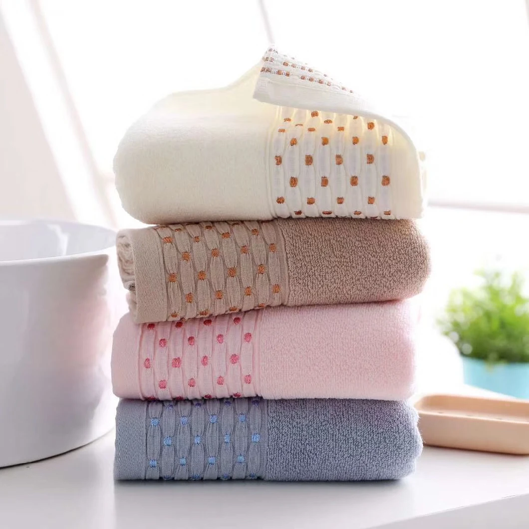 China Wholesale DOT Cotton Home Bath Towel Face Towel 34X75, 110g
