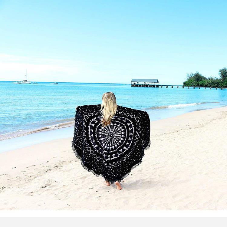 Crazy Popular for Blogger Sand Free Black Pattern Round Beach Towel with Tassels