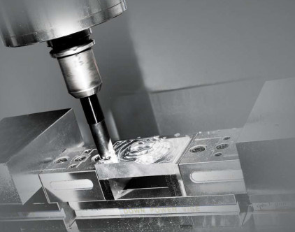 Good Quality CNC Milling Machine Manufacturer (EV1580)