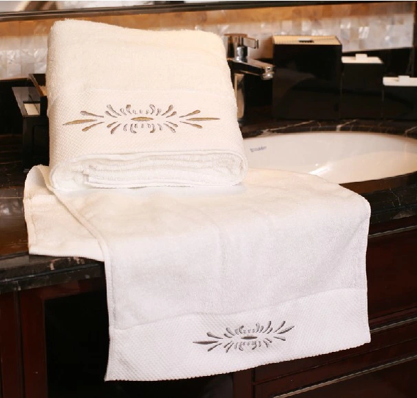 100% Cotton Dobby Style White Bath Towel Face Towel Hand Towel with Customized Logo for Hotel & SPA