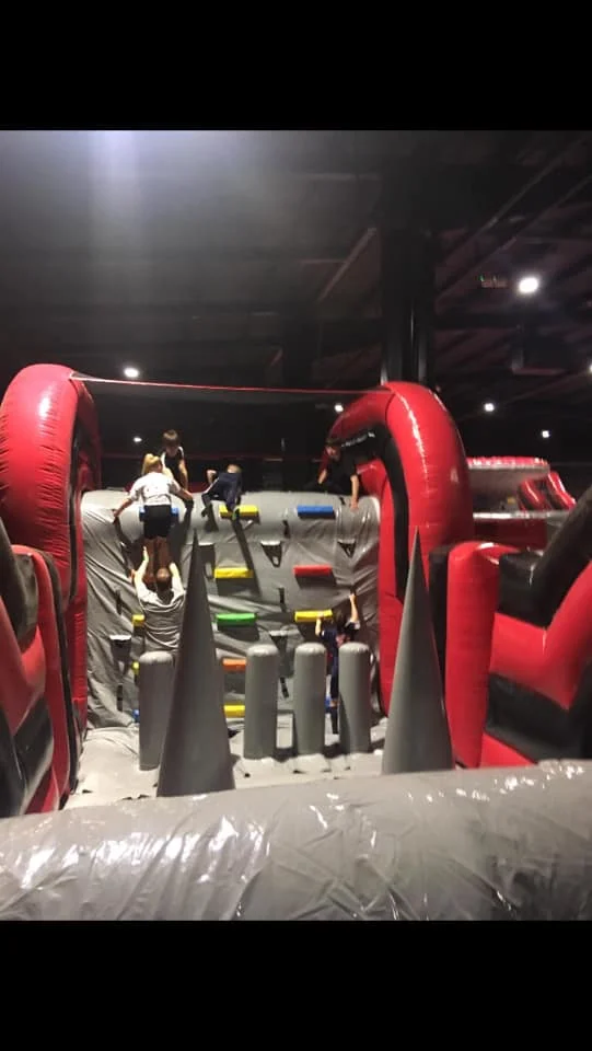Giant Inflatable Trampoline Park Inflatable Indoor Obstacle Course Theme Park