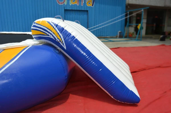 Small Size Water Park Inflatable Floating Trampoline with Slide
