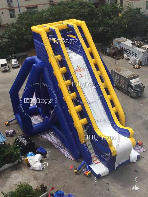 Giant Inflatable Water Slide Giant Inflatable Drop Kick for Sale