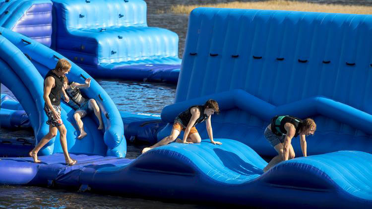 Giant Inflatable Floating Aqua Trampoline Water Amusement Park for Pool or Lake