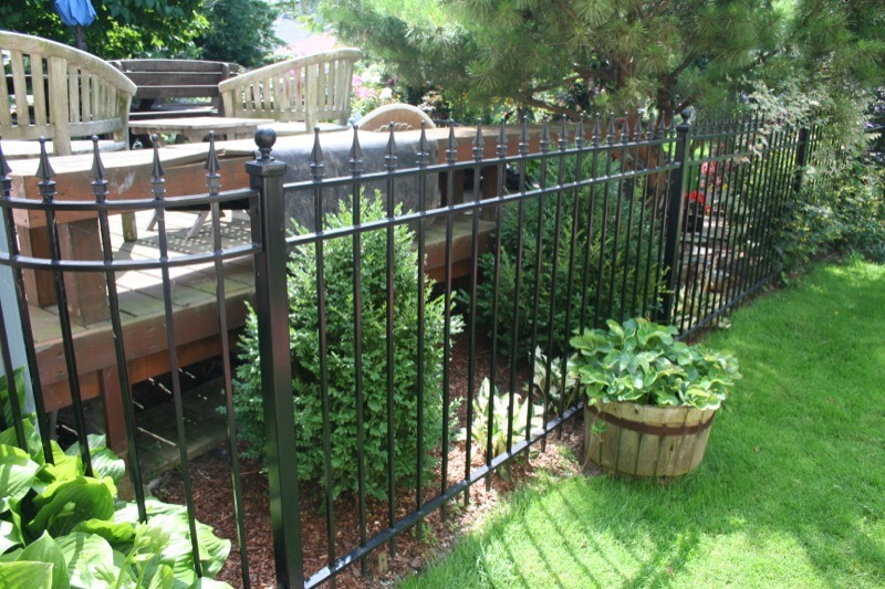 High Quality Garden Wrought Iron Fence