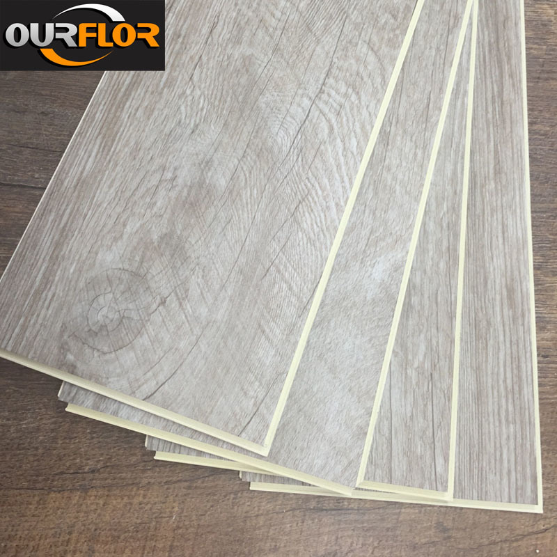 Highly Waterproof PVC Flooring Planks with WPC Vinyl Baseboard