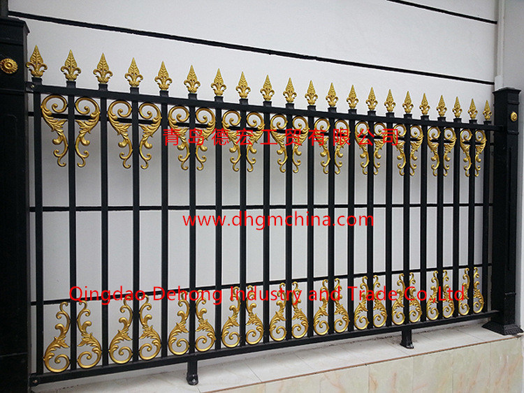 Custom Green Powder Coated Fencing/Wrought Iron Garden Safety Fence
