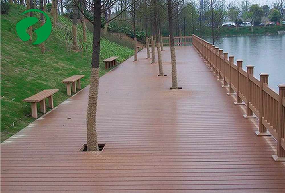 High Quality Deep Embossed Non-Slip WPC Outdoor Portable Decking
