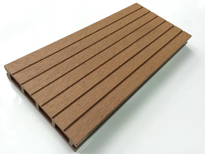 WPC Wood Plastic Composite Floor Price/ Outdoor Decking / Hollow WPC Decking Board