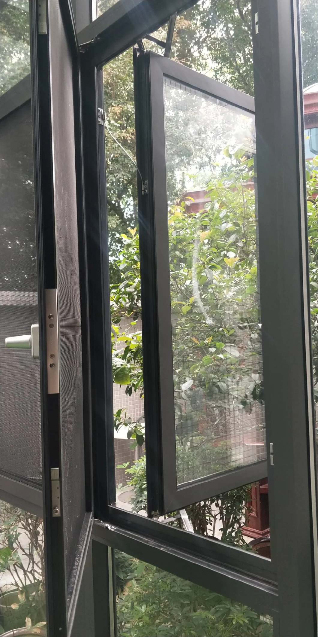 Aluminium Window Manufacturers Tempered Glass Casement Window|Casement Style Windows
