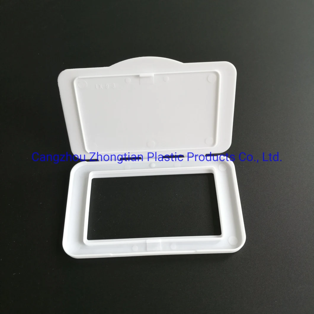 Plastic Lid for Makeup Wipes and Baby Cleaning Wet Wipes Pack