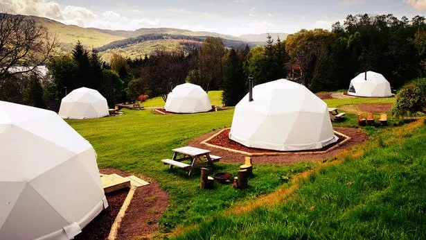 High Quality Waterproof Outdoor Dome Custom Glamping Tents
