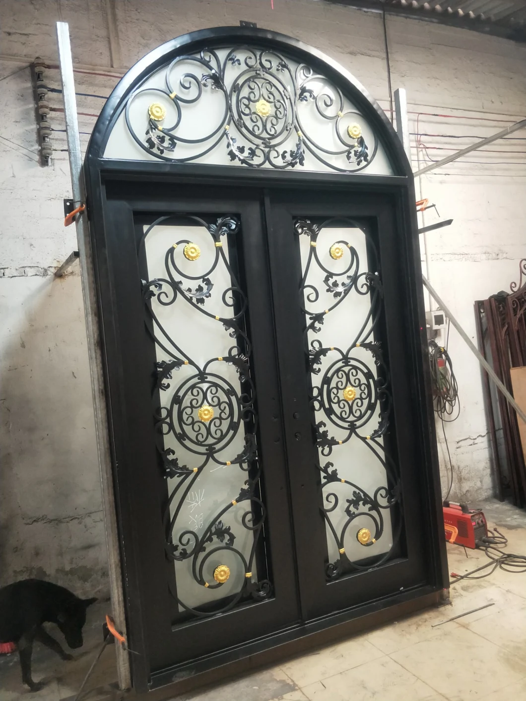 Custom Entry Modern Operable Double Glass Window Wrought Iron Door Security Windows and Doors for Home