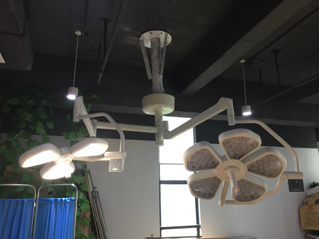 2020 New Type Double Head Ceiling LED Operation Lamp for Operation Room