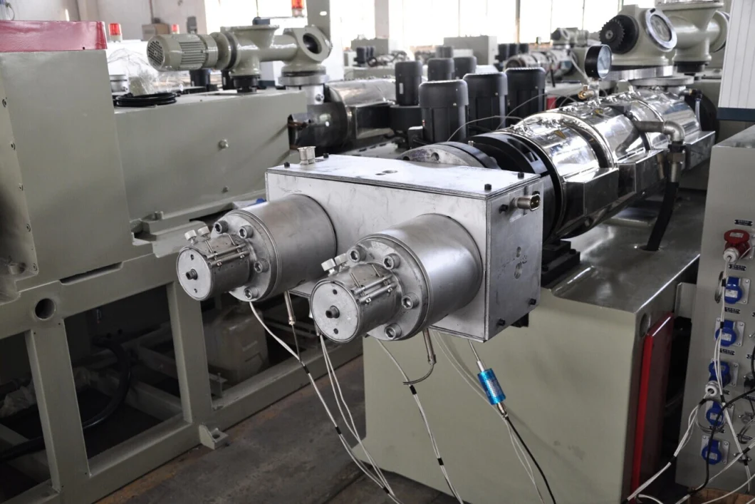 PVC Double Pipe Production Line/Double Pipe Extrusion/PVC Twin Pipe Machine/PVC Pipe Extruder