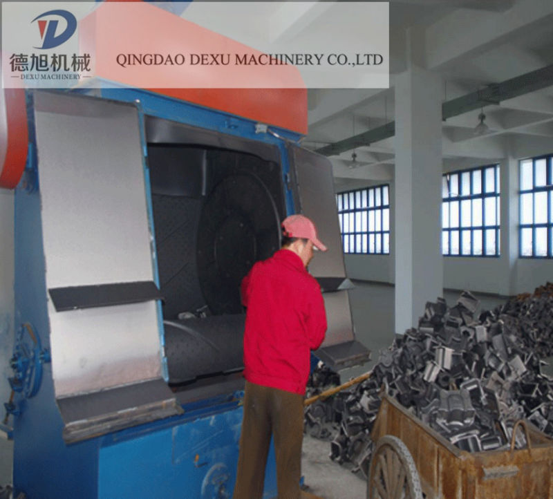 Q32 Series Crawler Type Sand Blasting Machine for Small Casting Parts Surface Cleaning