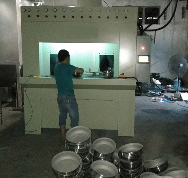 Rotary Metal Burrs Removing Cabinet Turntable Sandblasting Machine