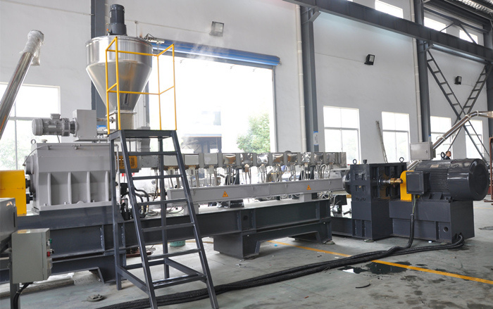 Two Stage Recycling Extruder Machine for PVC Plastic Granules Pellets