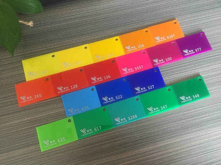 4''*8'' Acrylic Radiant Iridescent Plexiglass Rainbow Color PMMA Sheet for Display