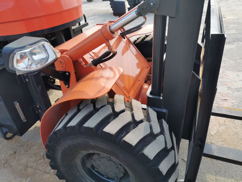 China Manufacturer Diesel off Road Drum Forklift Truck Machines Forklift