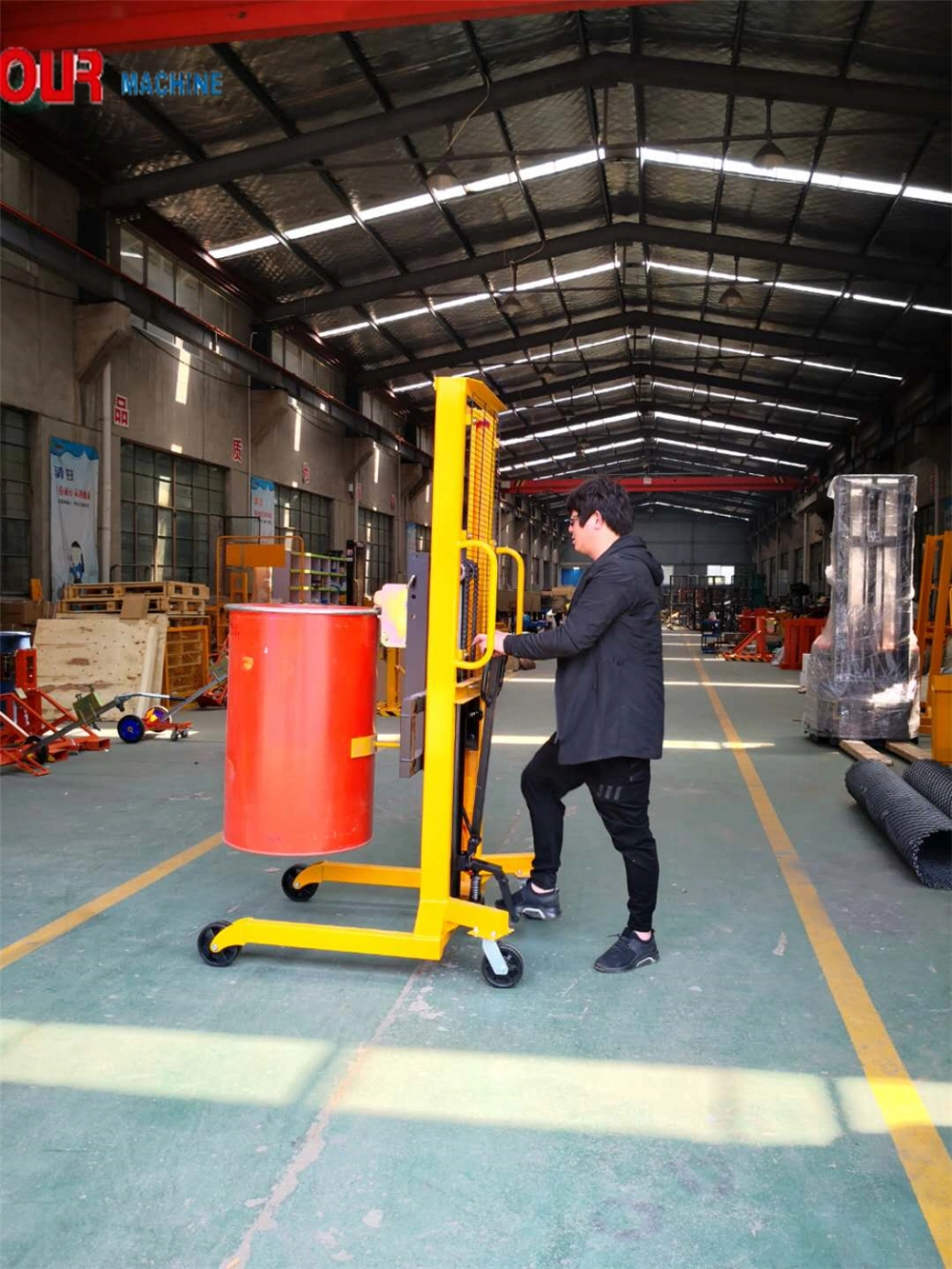 400kg Oil Drum Carrier Hydraulic Hand Operated Pallet Truck Stacker