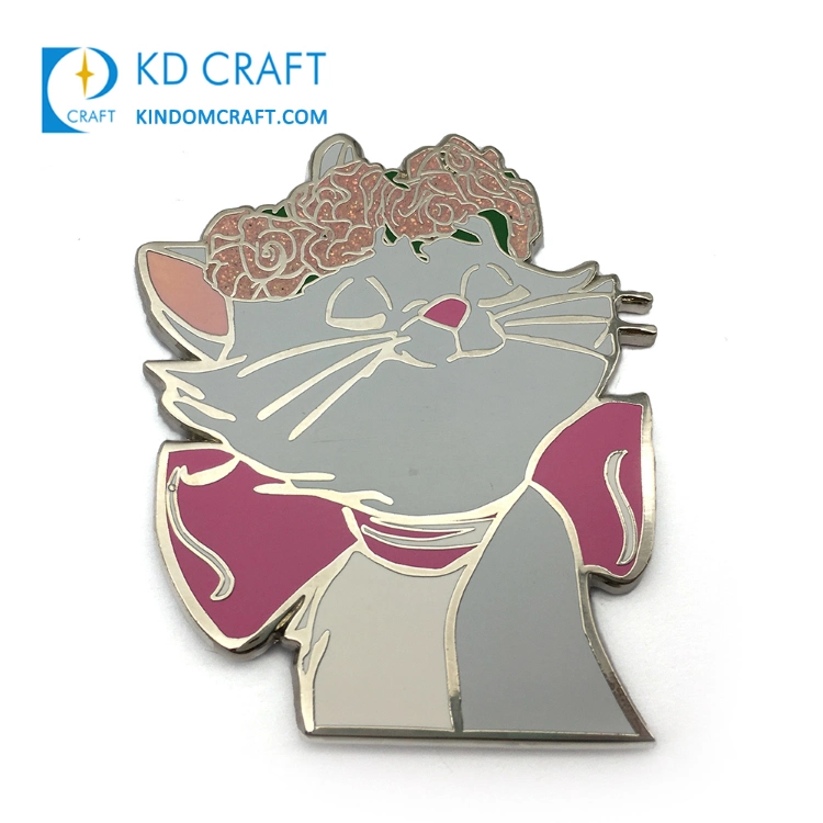 No Minimum Custom Metal Cat Shaped Lapel Pin Hard Enamel Glitter Cartoon Cute Animal Lucky Pink Cat Lady Pin Badge for Clothing