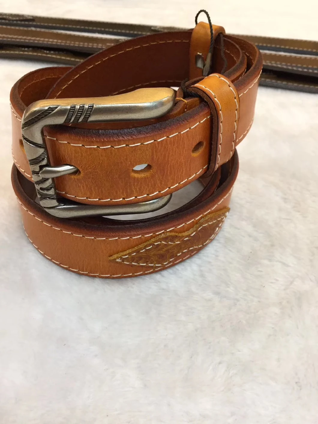 New Style Leather Bellt with Leather Patch Stitching (E3507)
