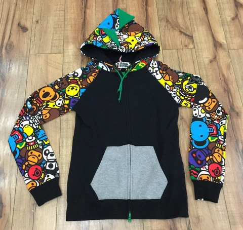 Customized Cotton Life Chenille Patch Hoodie Sweatshirt with an Adjustable Hood and Front Kangaroo Pocket