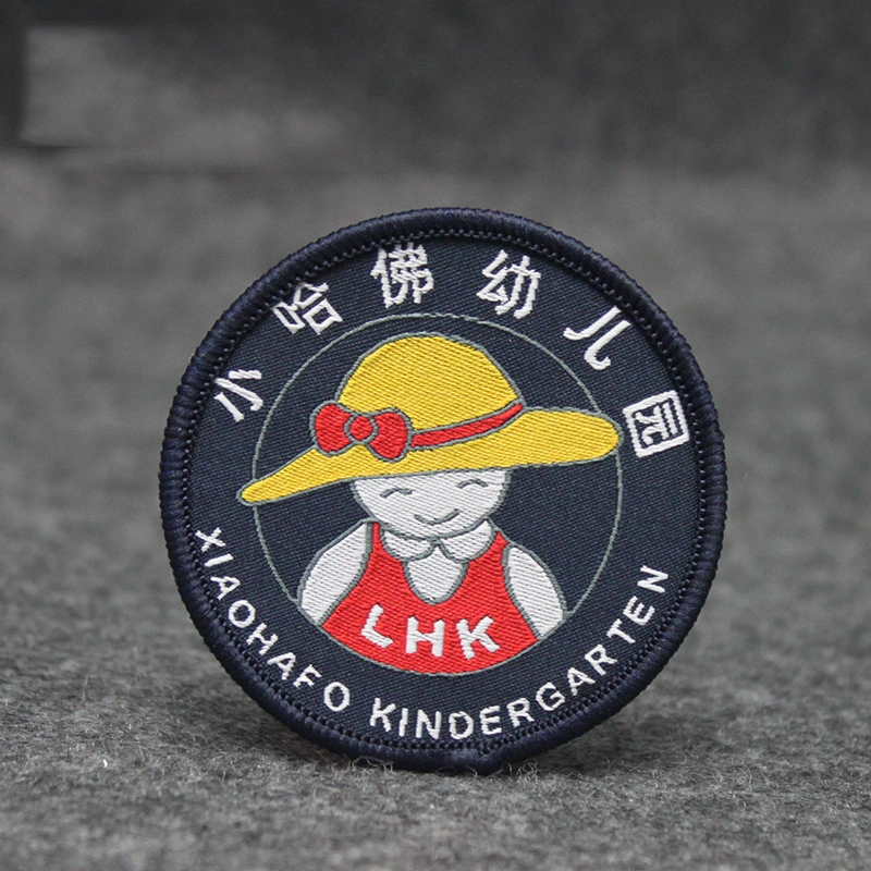 Customized Circle School Fabric Embroidered Woven Patch Badge