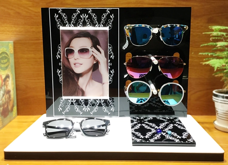 Speciality Stores Acrylic Sunglass Display Stand