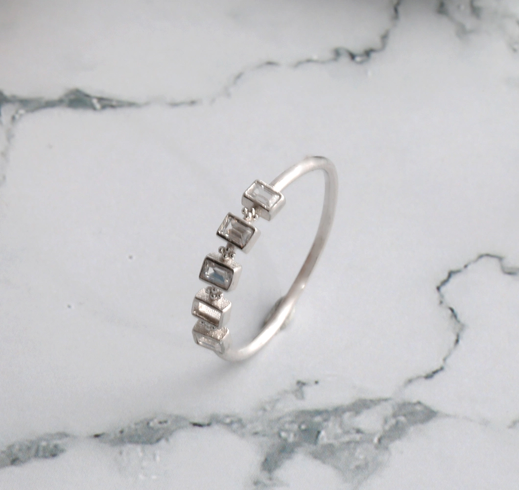 New Design Fashion Simple Ring Minimalist 925 Sterling Silver Jewelry 18K Gold Plated Jewelry
