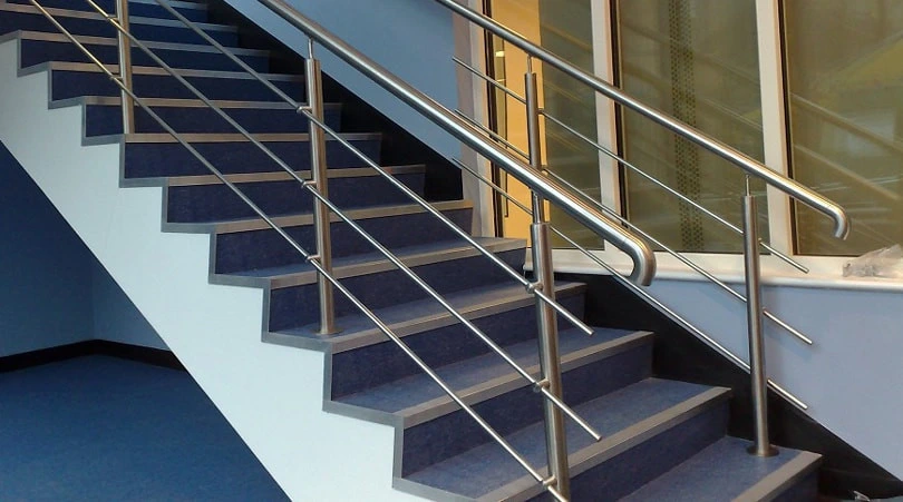 Balcony Glass Balustrade with Frameless Aluminium U Channel System From China Glass Factory