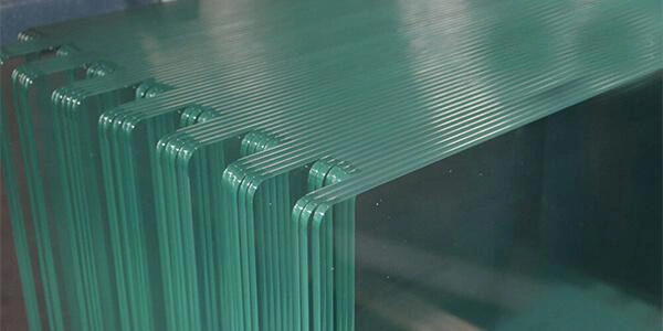 Edge Polished Clear or Colored Safety Laminated Tempered/Toughened Glass for Windows Door Curtain Wall