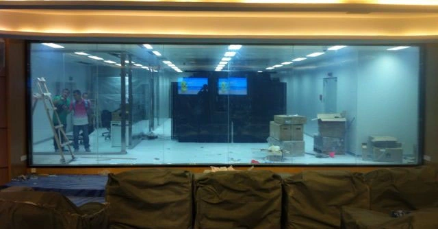 Switchable Privacy Glass Walls Intelligent Smart Glass Room Divider Electric Office Partition
